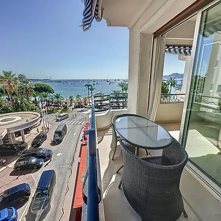Luxury 1 Bedroom Croisette Martinez Direct Sea View 241 Apartment *