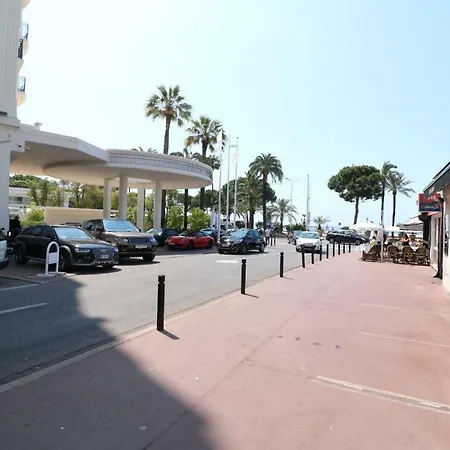 Luxury 1 Bedroom Croisette Martinez Direct Sea View 241 *